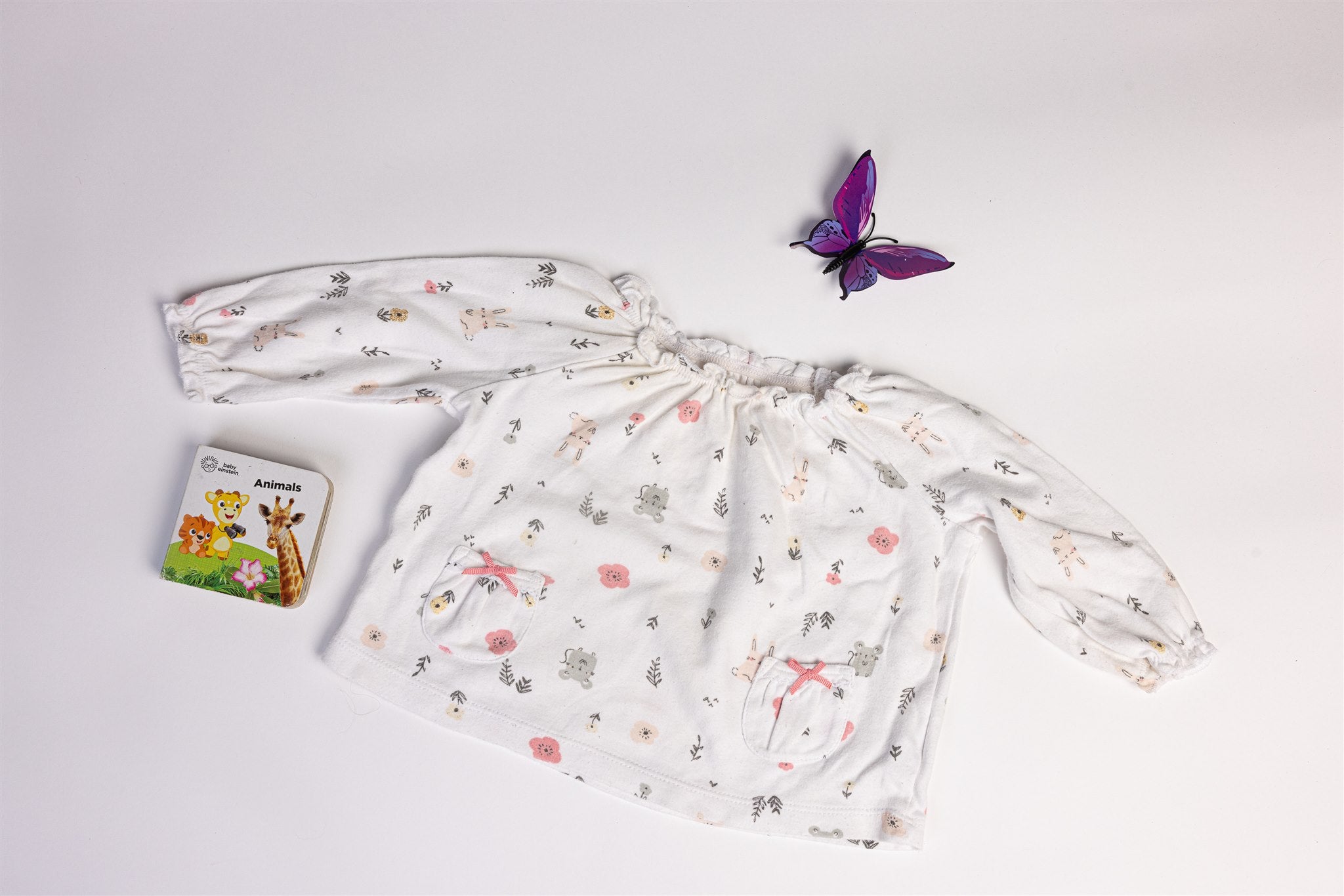 White rabbit and mouse print top