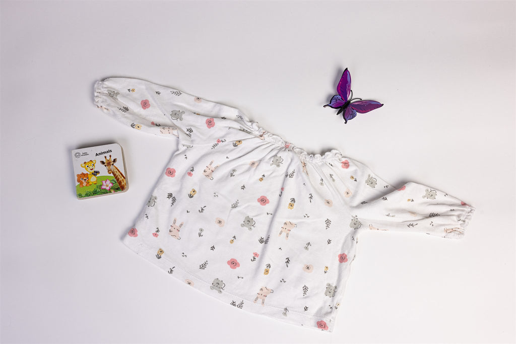 White rabbit and mouse print top