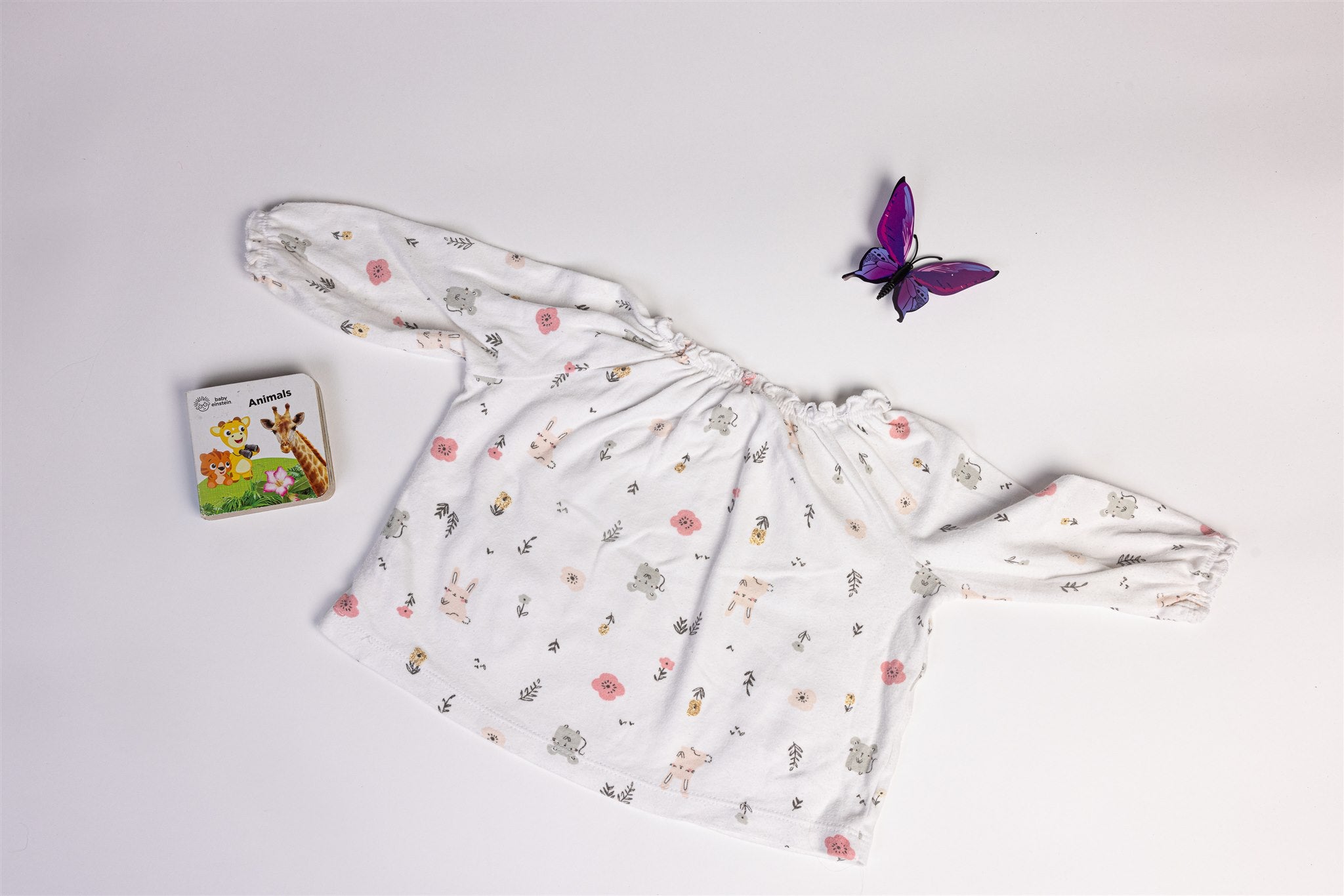 White rabbit and mouse print top