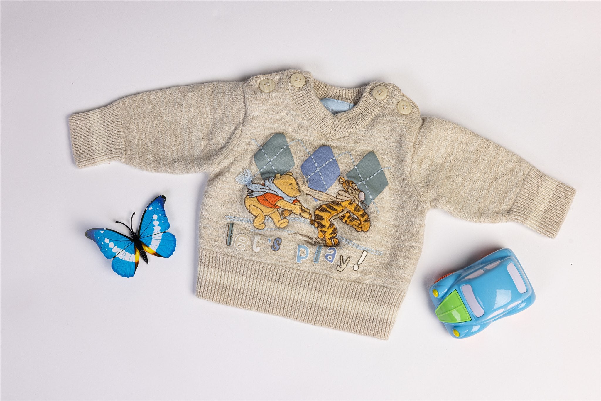 Beige Winnie the Pooh jumper
