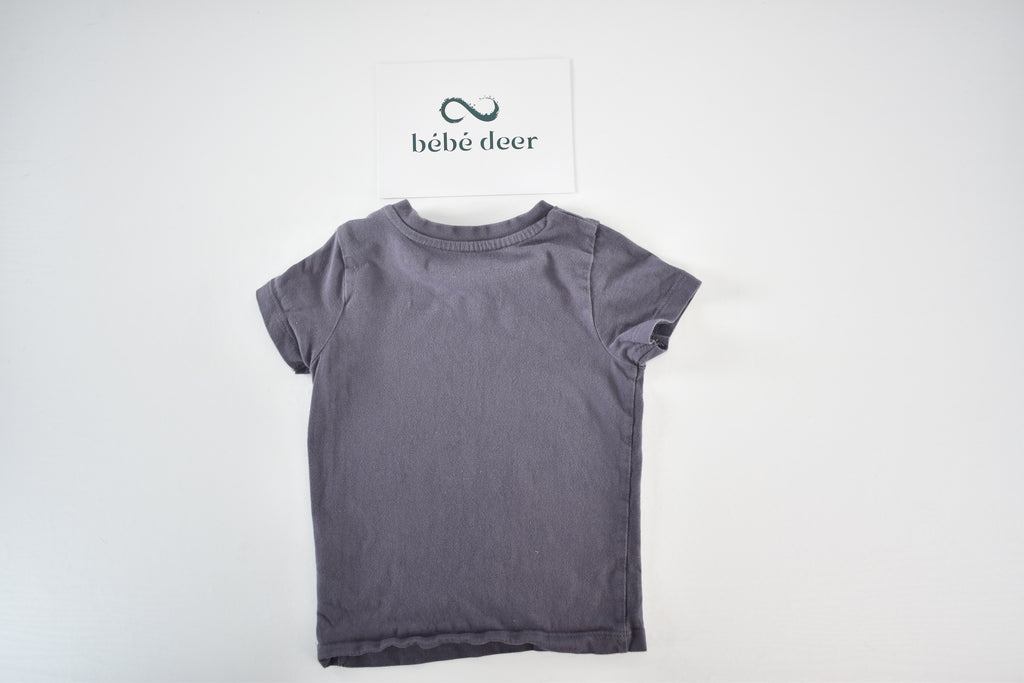 Haut gris « Just a boy who loves his mama »