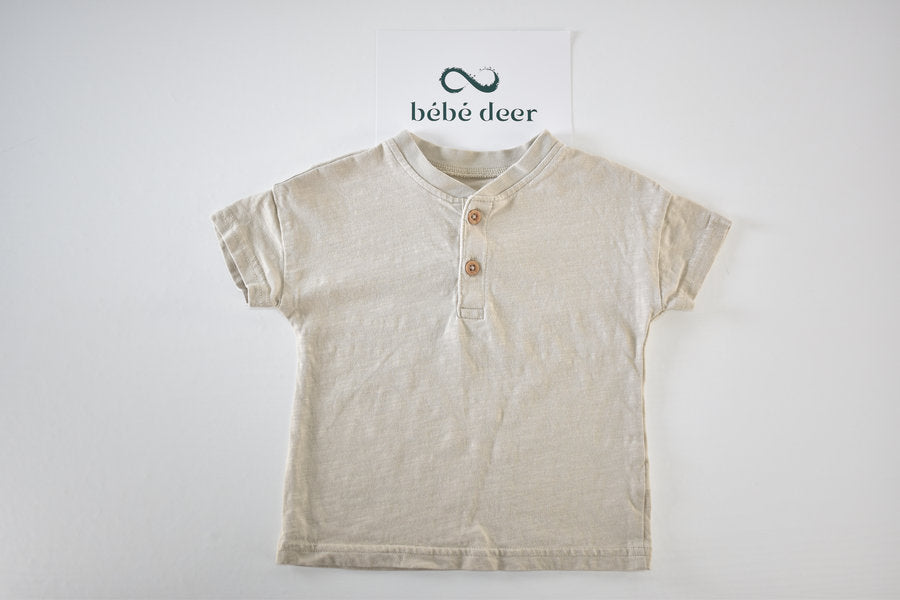 Pale grey short sleeve top