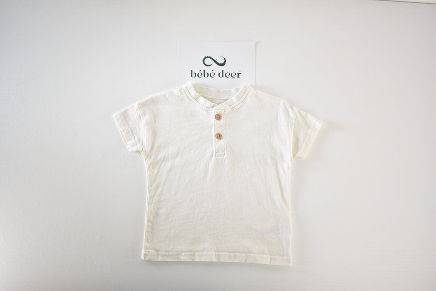 White short sleeve top