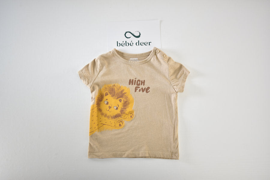 Top featuring a playful lion illustration with “High Five”