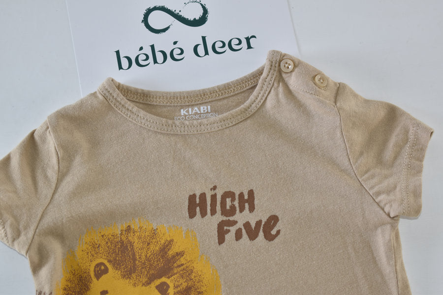 Top featuring a playful lion illustration with “High Five”