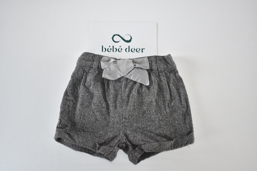 Grey shorts with satin bow detail