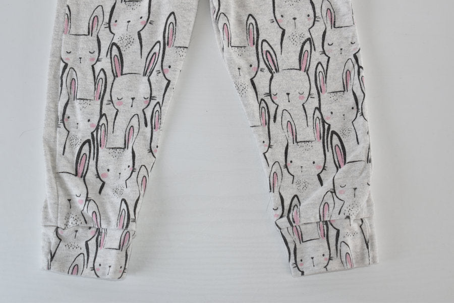 Bunny print leggings