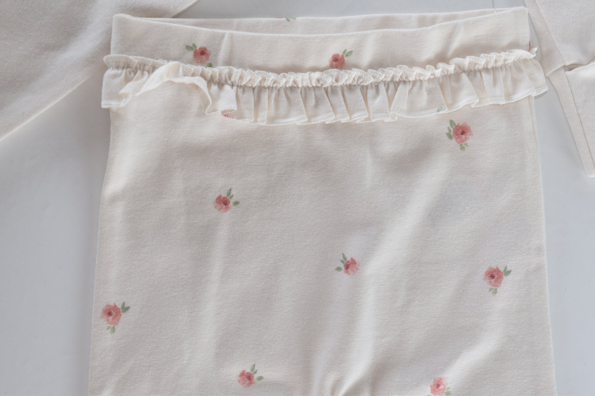 Floral sleepsuit and leggings set