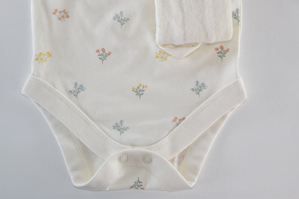 Floral print bodysuit with tights