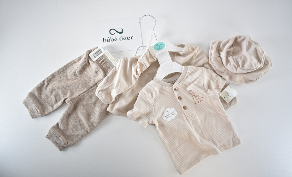 4 piece outfit set BNWT