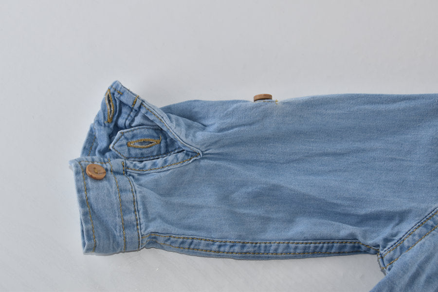 Lightweight denim-style shirt