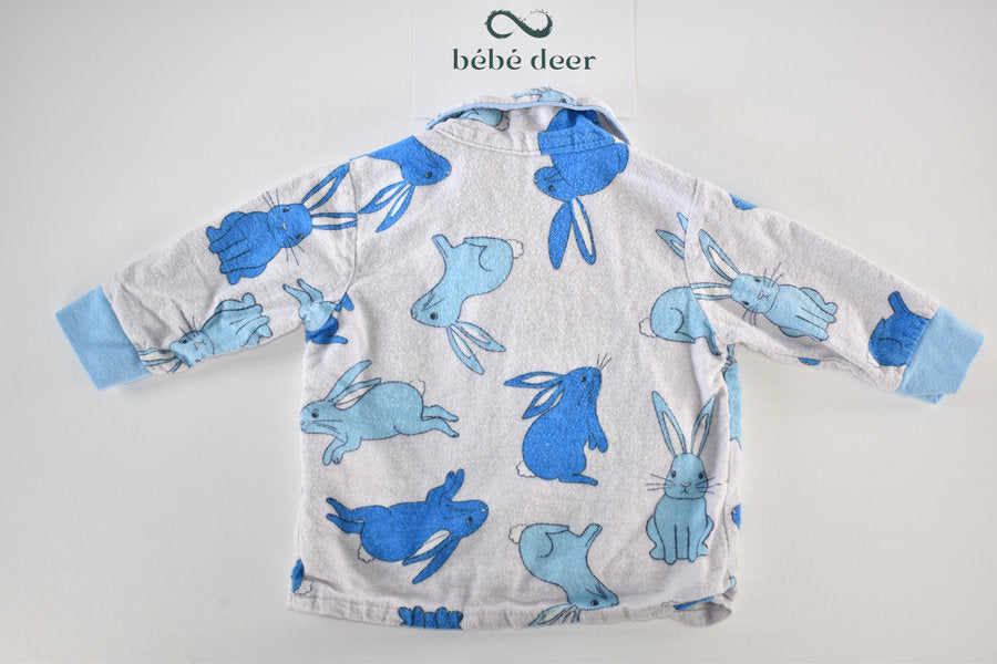 Two-piece pyjama with blue bunny print