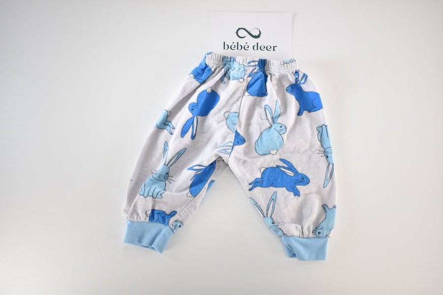 Two-piece pyjama with blue bunny print