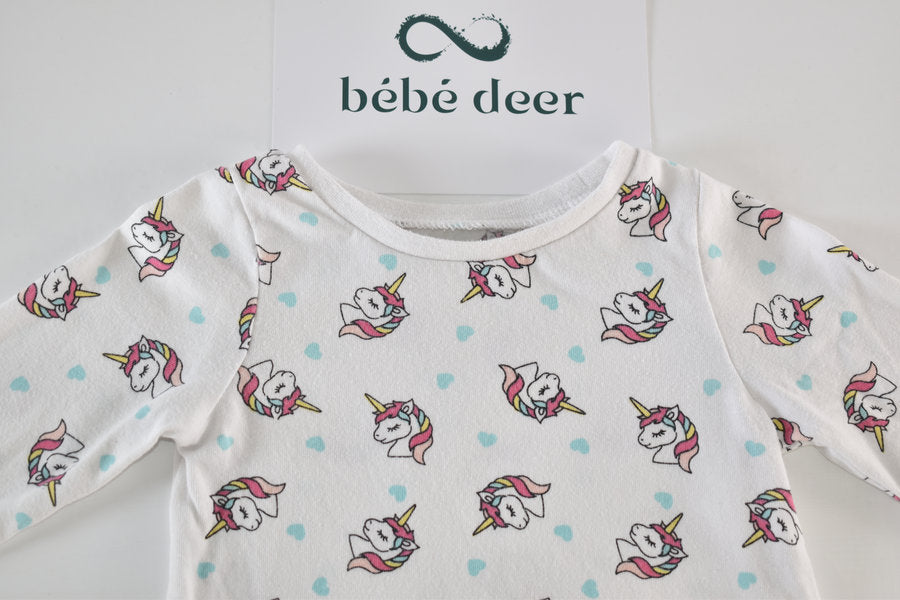 Top with unicorn print