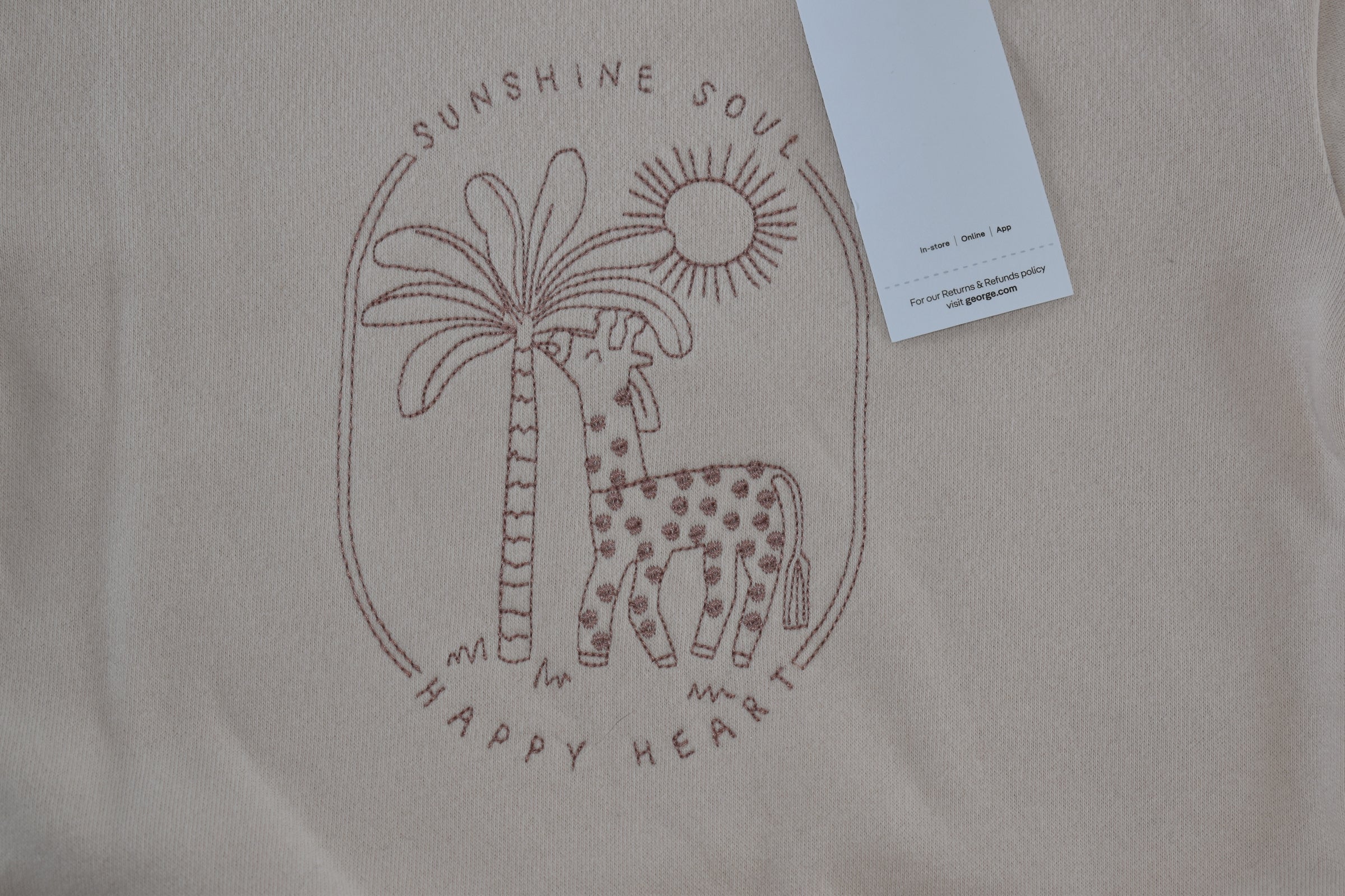 Pull « Cœur joyeux sous le soleil »