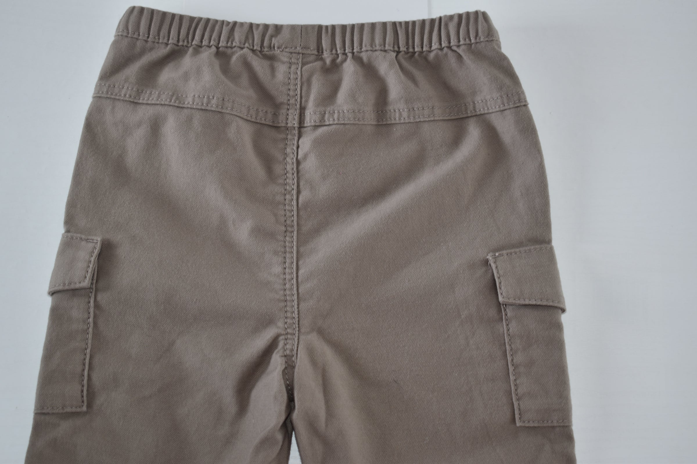 Cargo pocket trousers