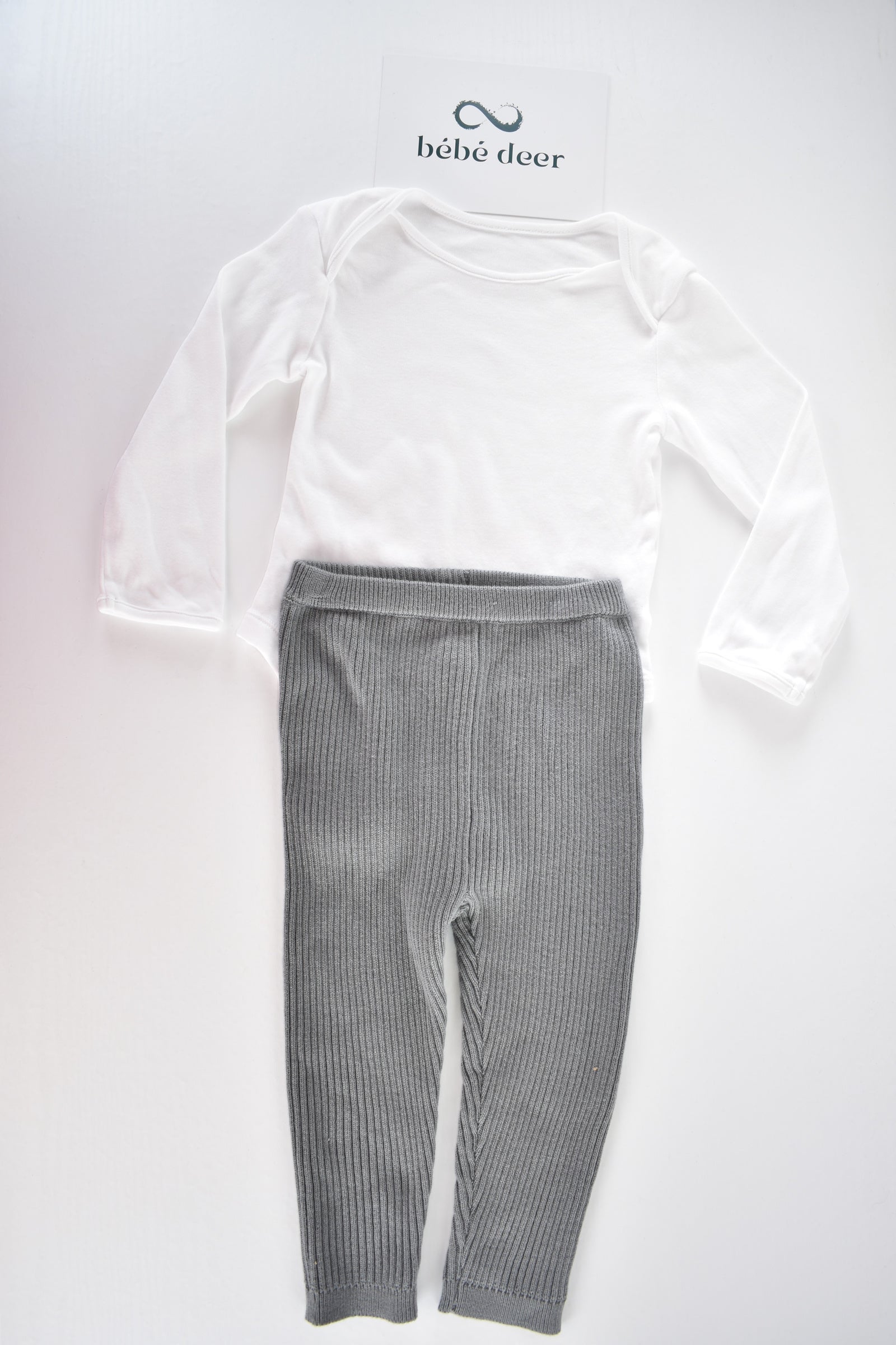 Ensemble body à manches longues et legging en maille