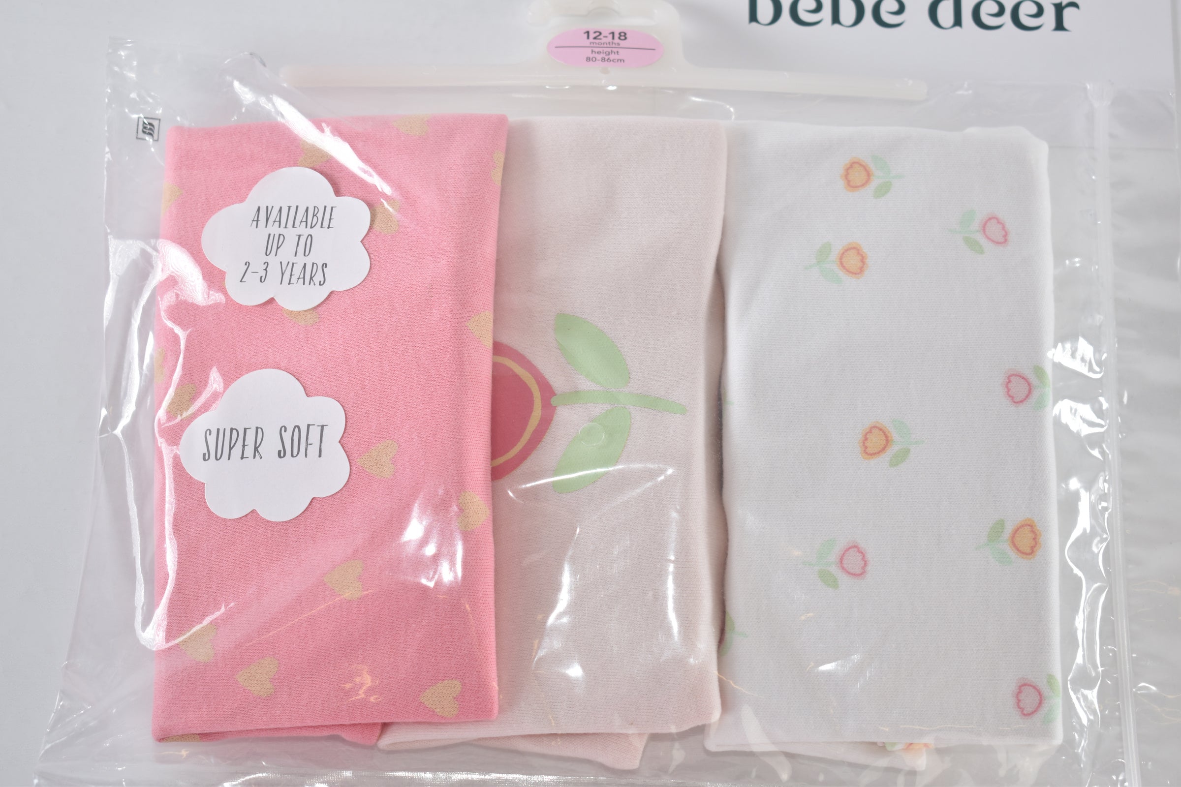 Ensemble de pyjama floral trois pièces