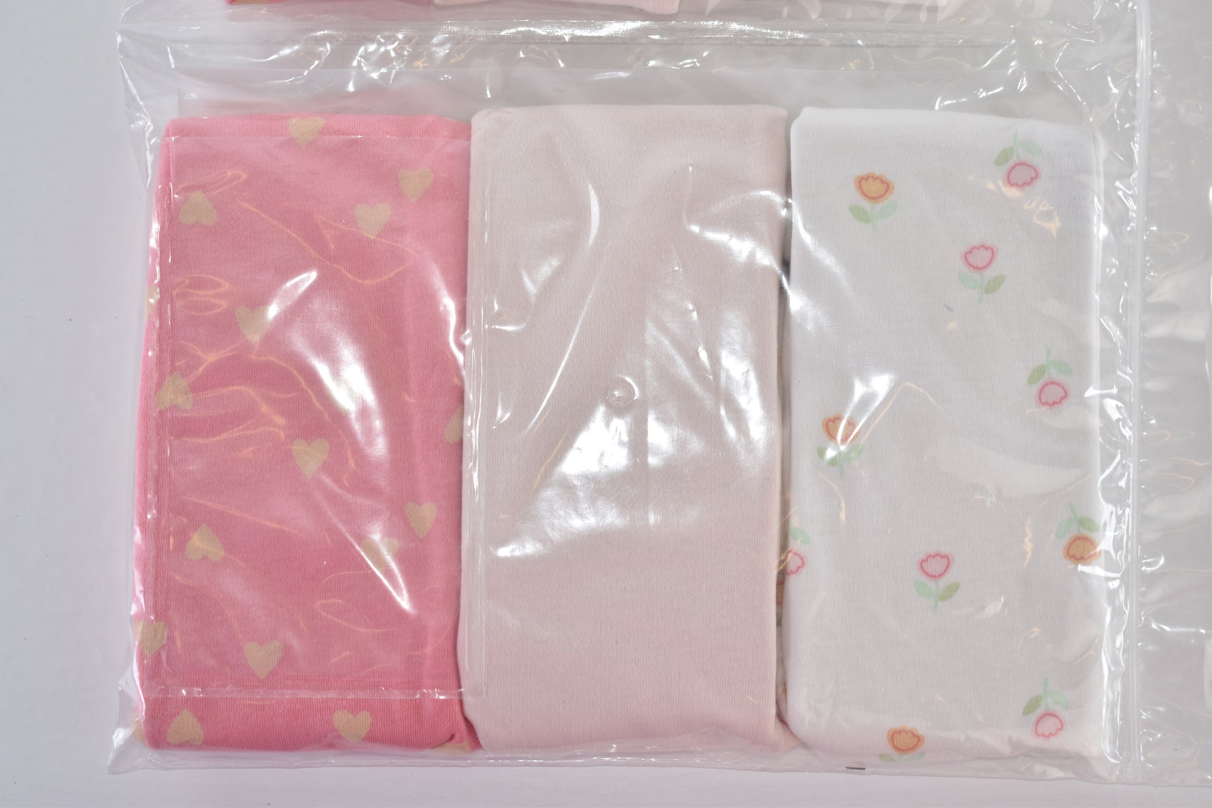 Ensemble de pyjama floral trois pièces