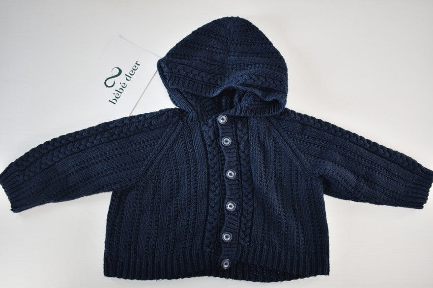 Gilet à capuche en maille marine