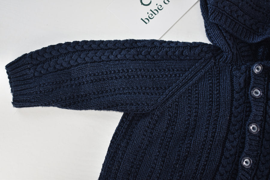 Gilet à capuche en maille marine