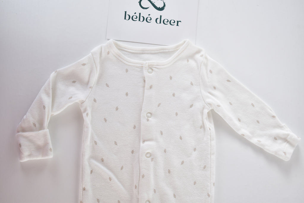 White leaf print cotton sleepsuit