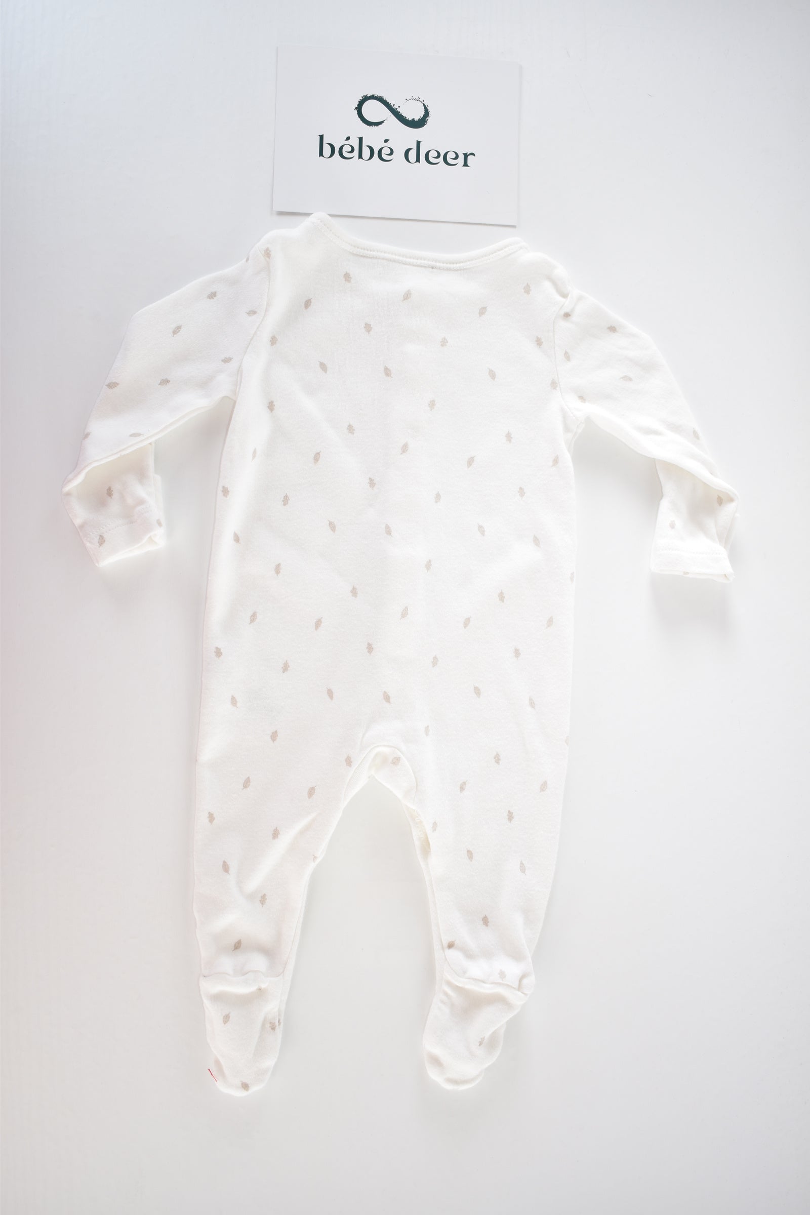 White leaf print cotton sleepsuit