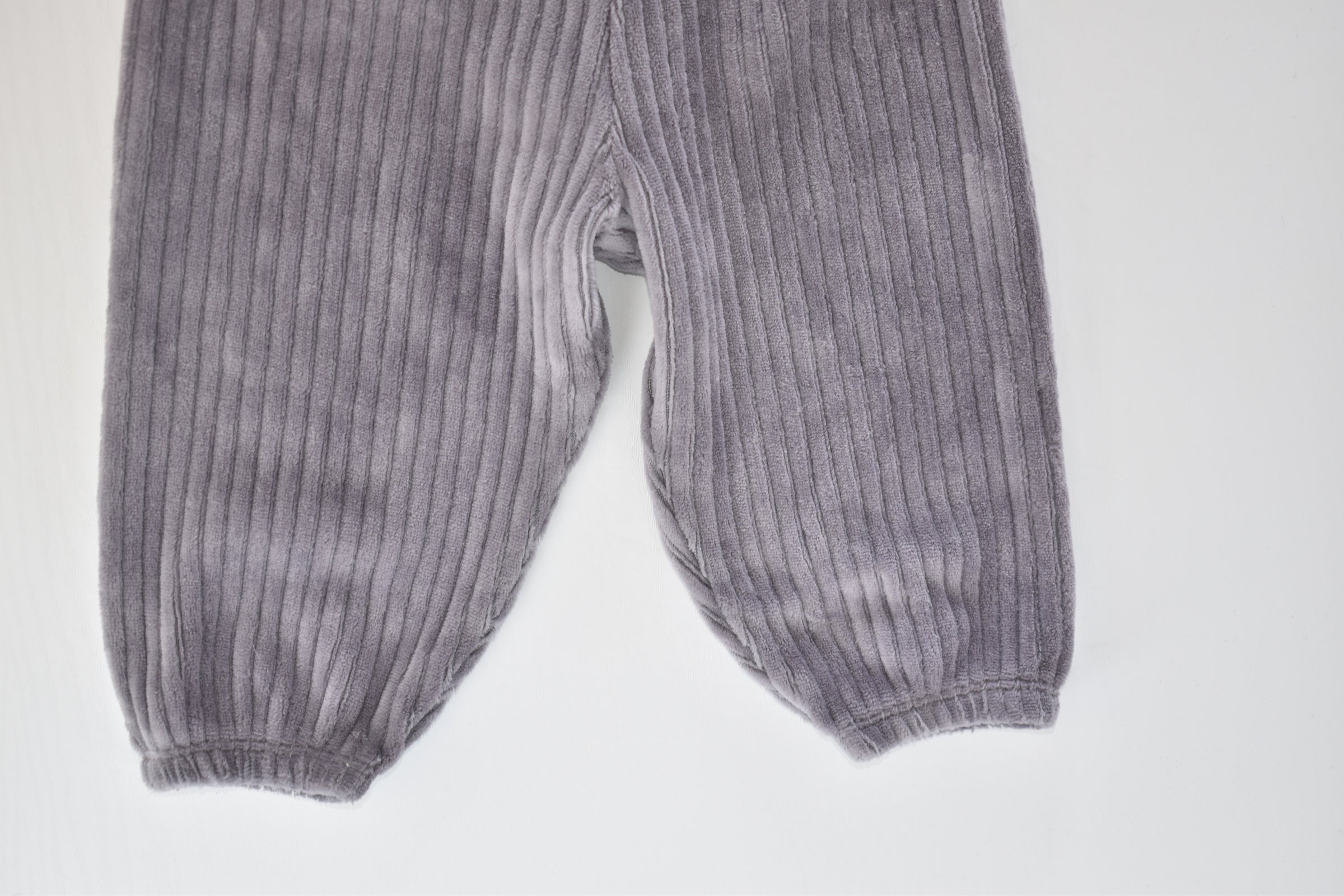 Bodysuit and trousers set