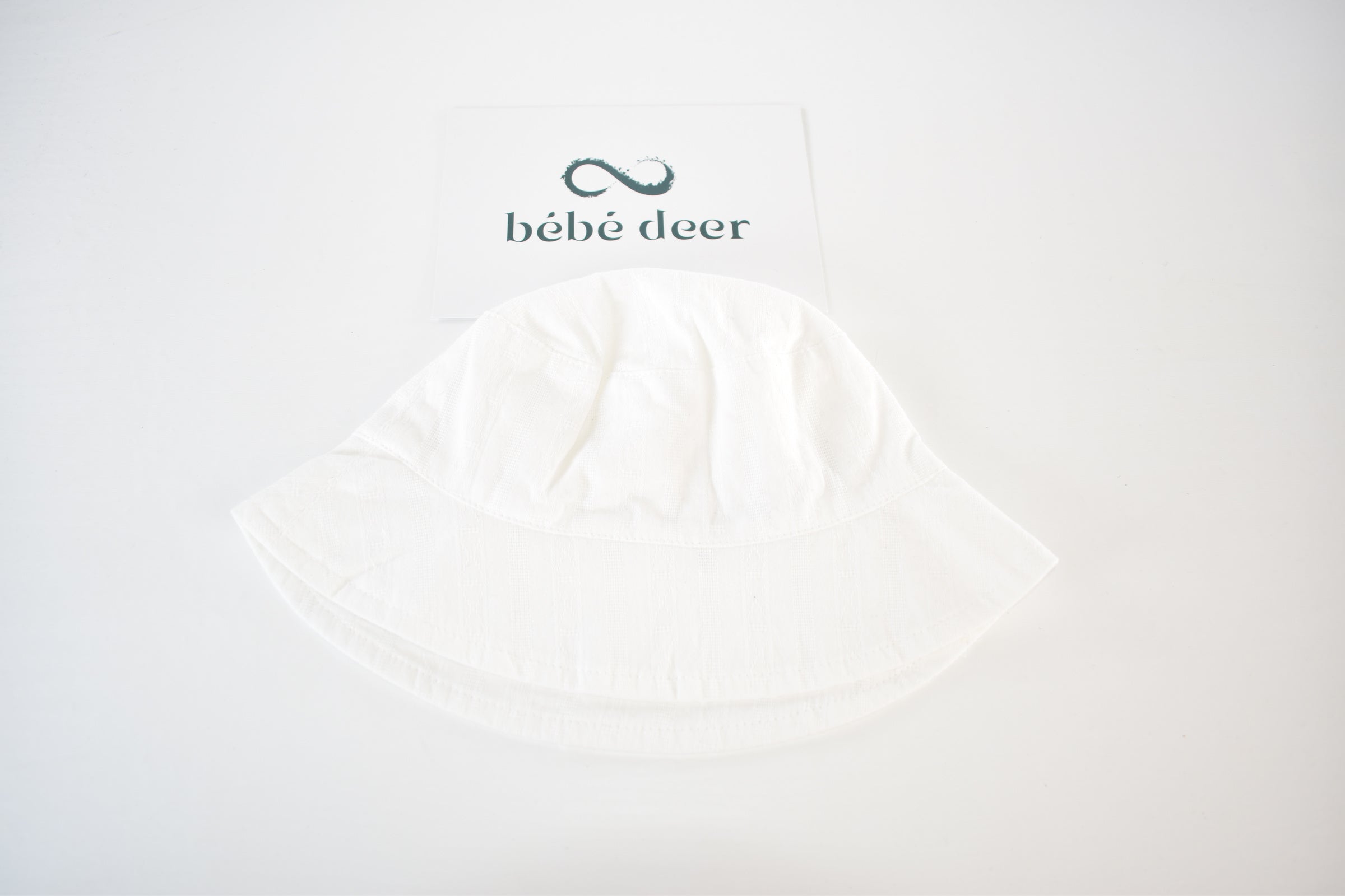 White sun hat