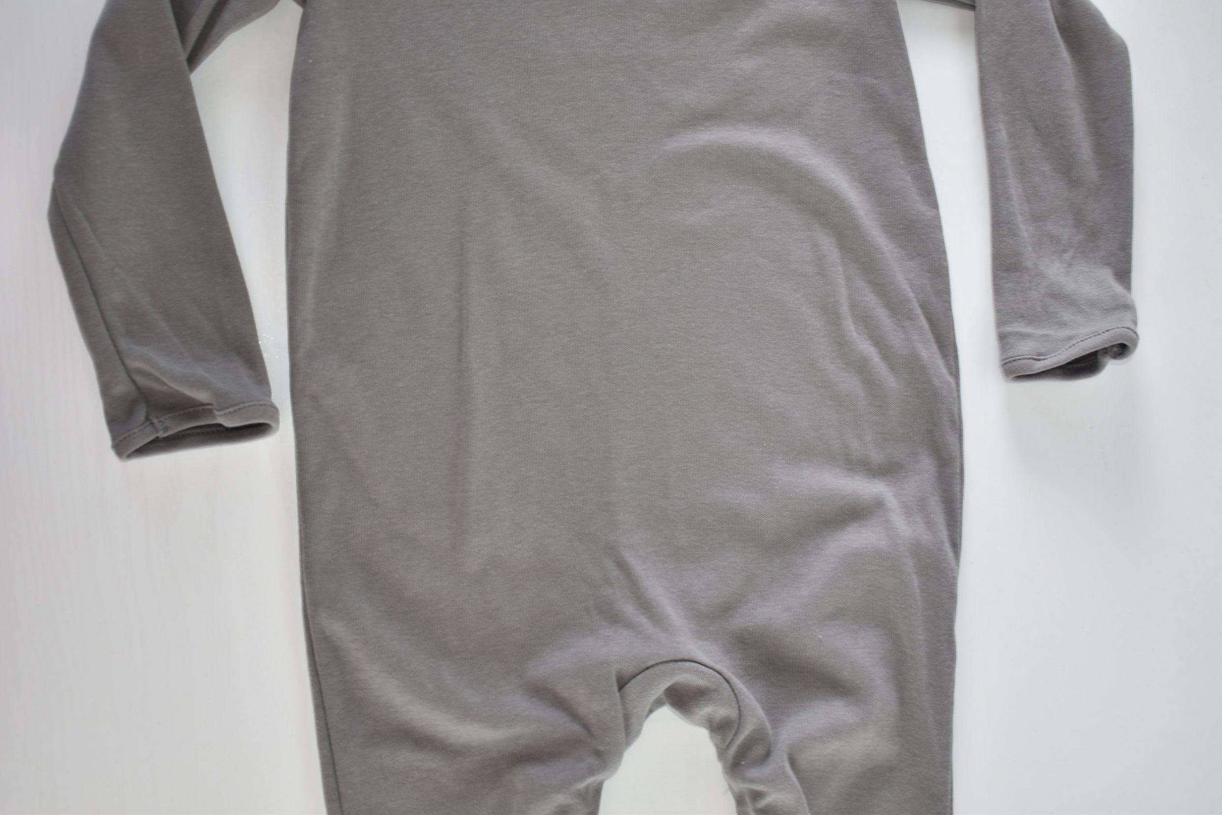 Grey cotton sleepsuit
