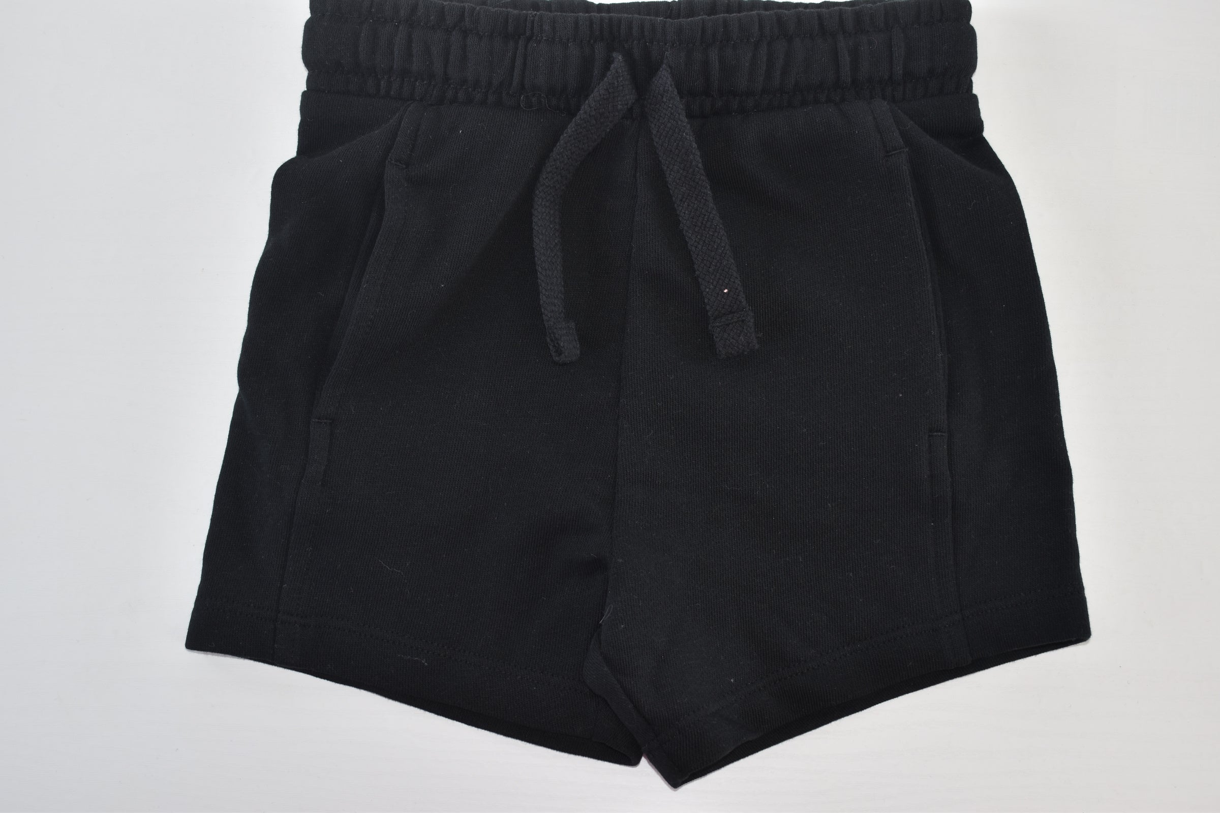 Black jersey shorts with pockets