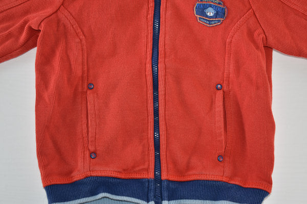 Veste orange à capuche zippée avec écusson brodé