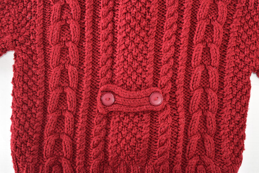 Gilet rouge à capuche en maille