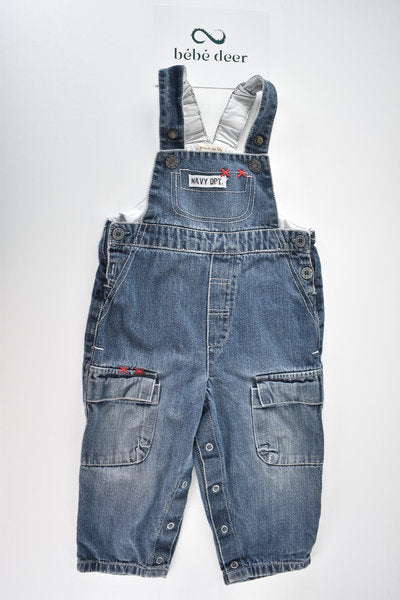 Denim dungarees with cargo pockets