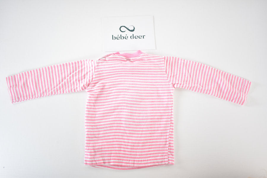 Striped top with embroidered giraffe