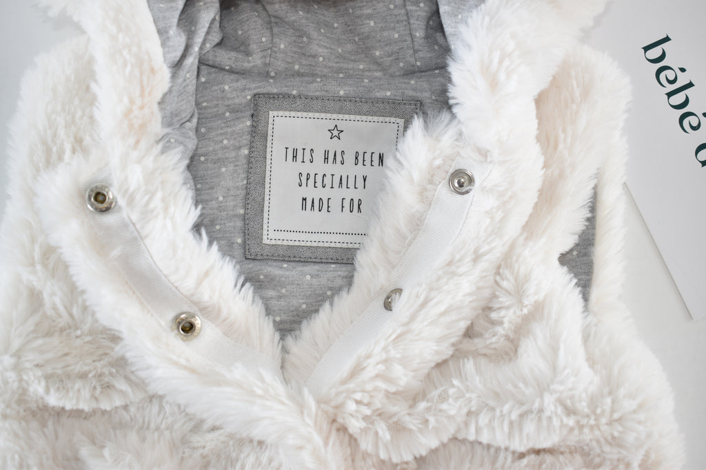 Fluffy bear hooded gilet