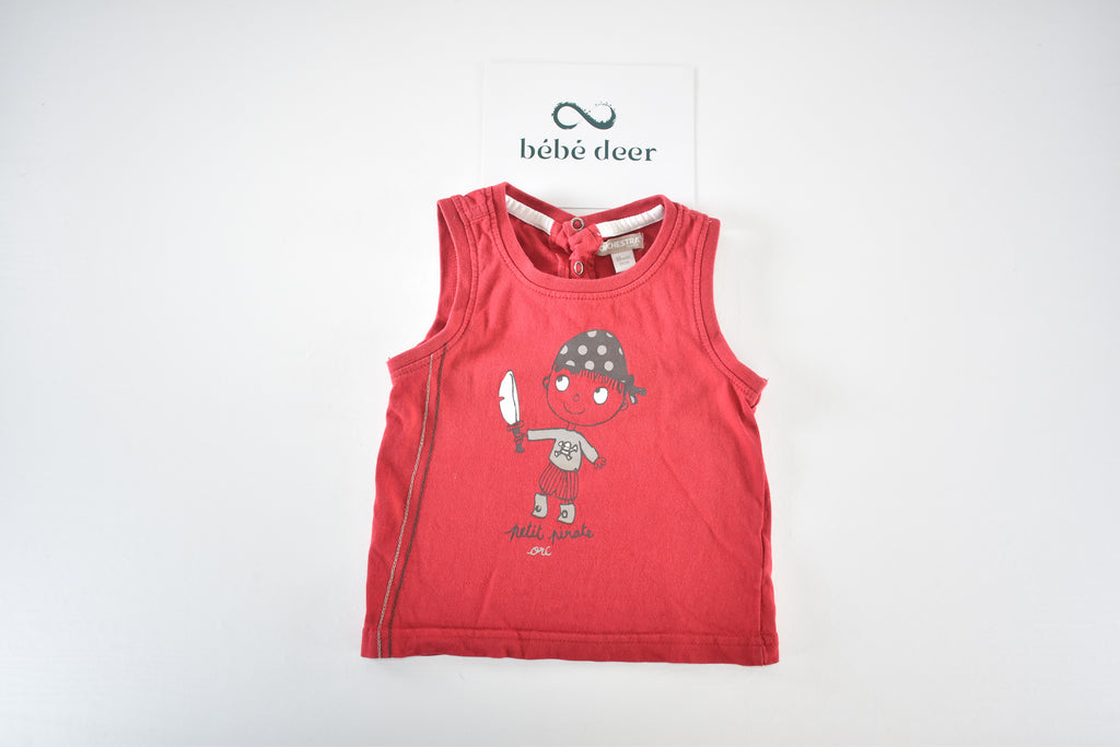 Pirate sleeveless top with pirate print