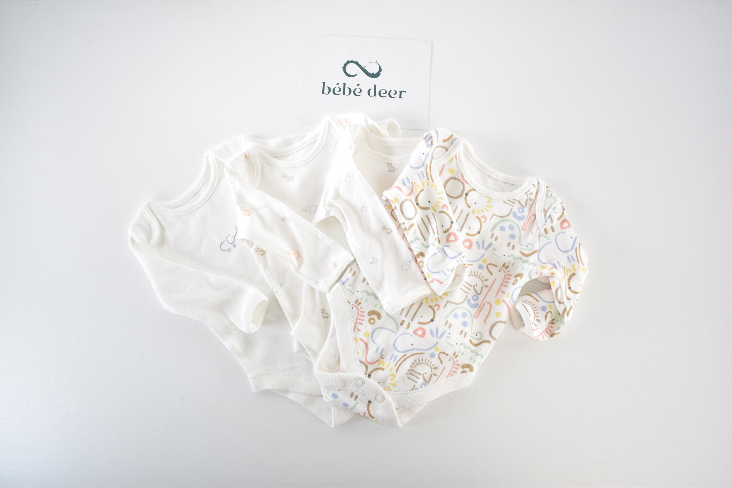 Set of 4 long sleeve bodysuits animal prints