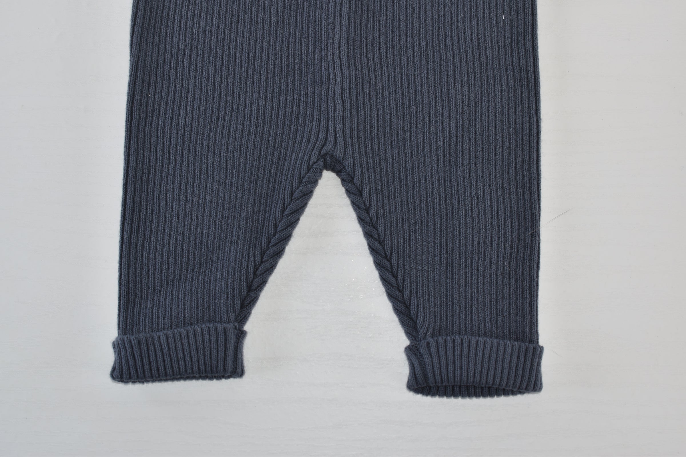 Grey ribbed cotton leggings