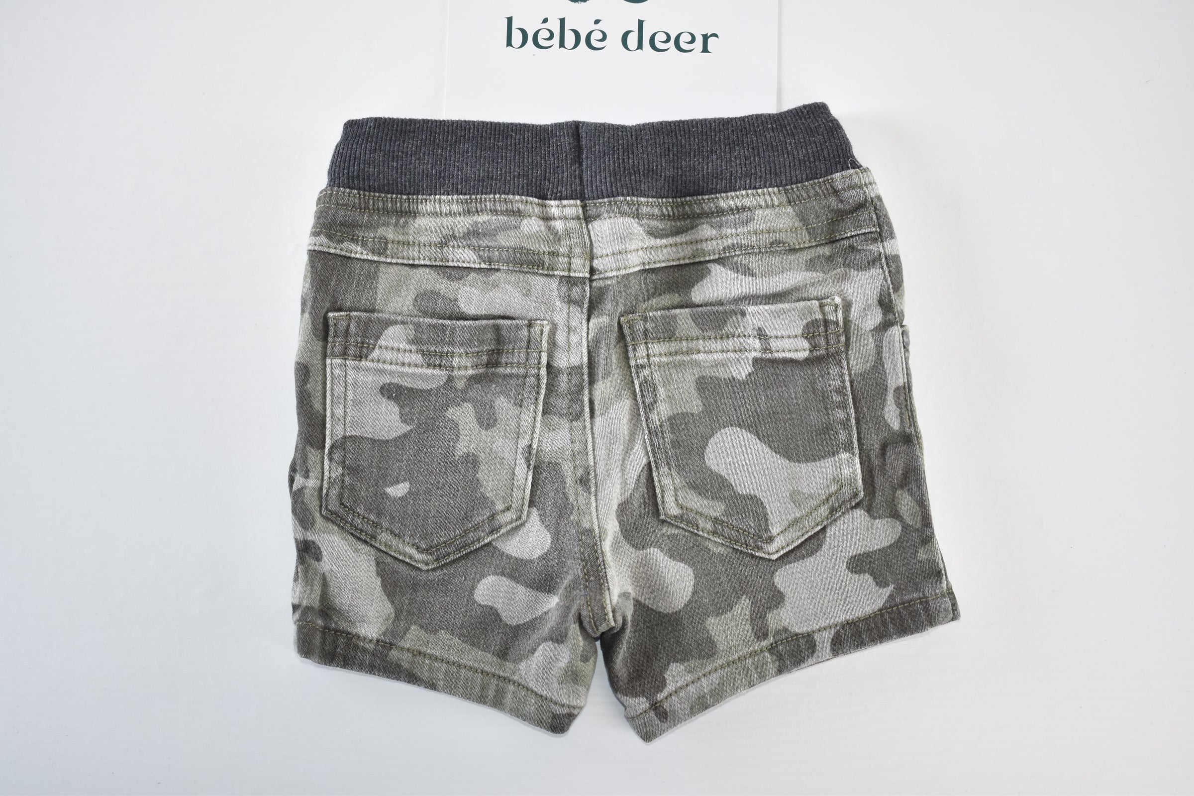 Camouflage shorts with drawstring waist