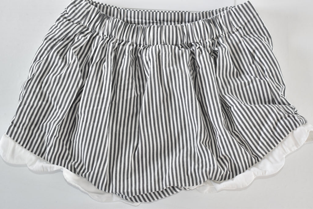 Striped shorts with frill trim