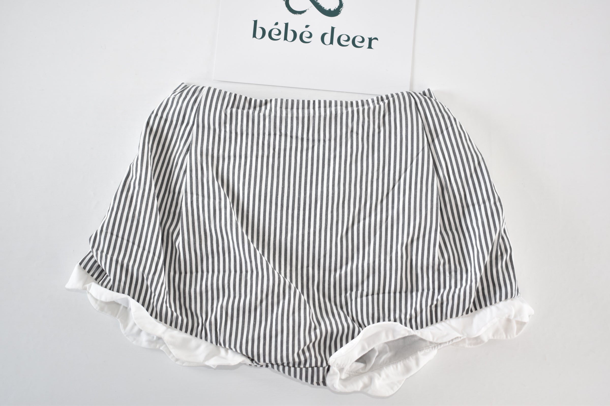 Striped shorts with frill trim