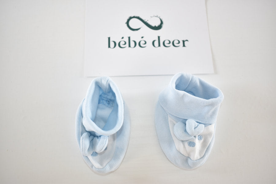 Blue soft baby booties newborn with cute bear face