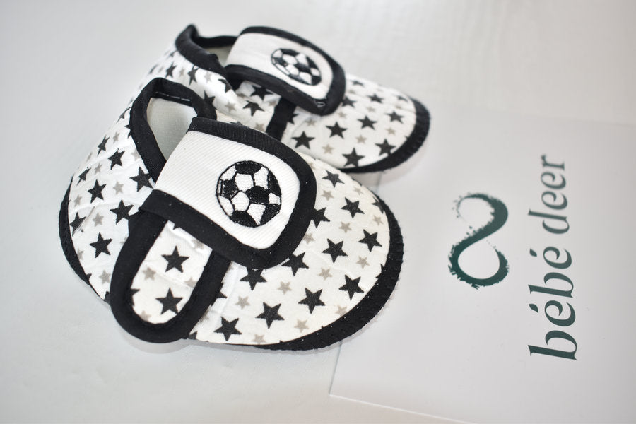 Football soft baby shoes
