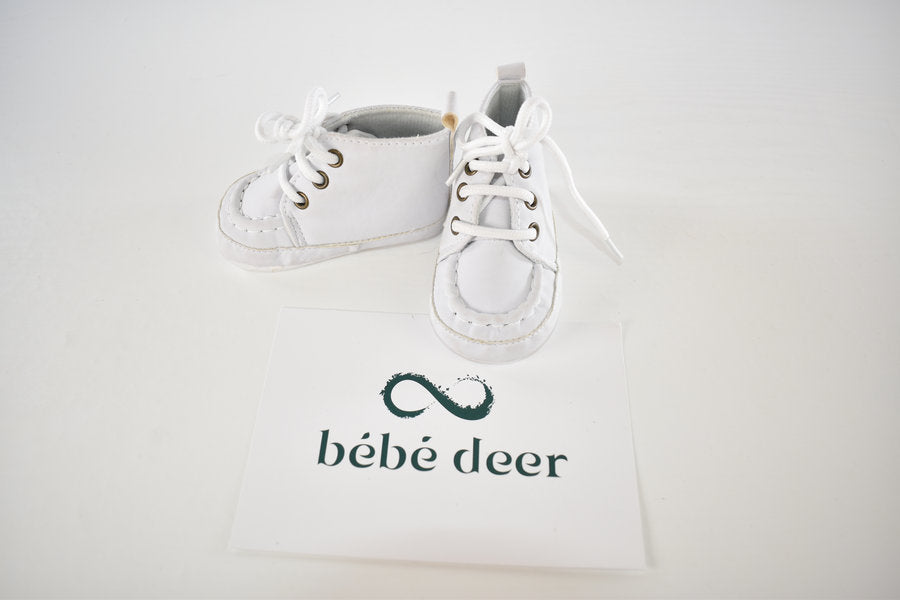White soft sole prewalker shoes