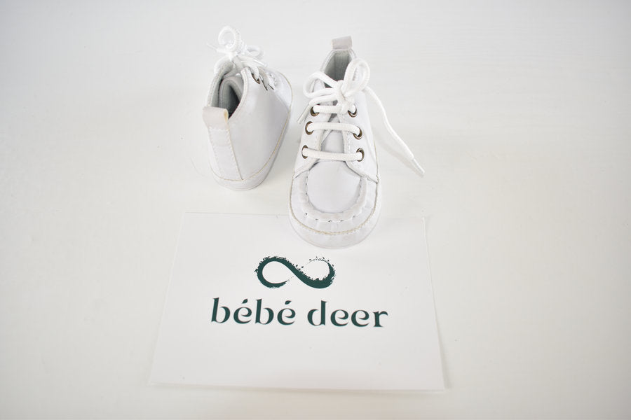 White soft sole prewalker shoes