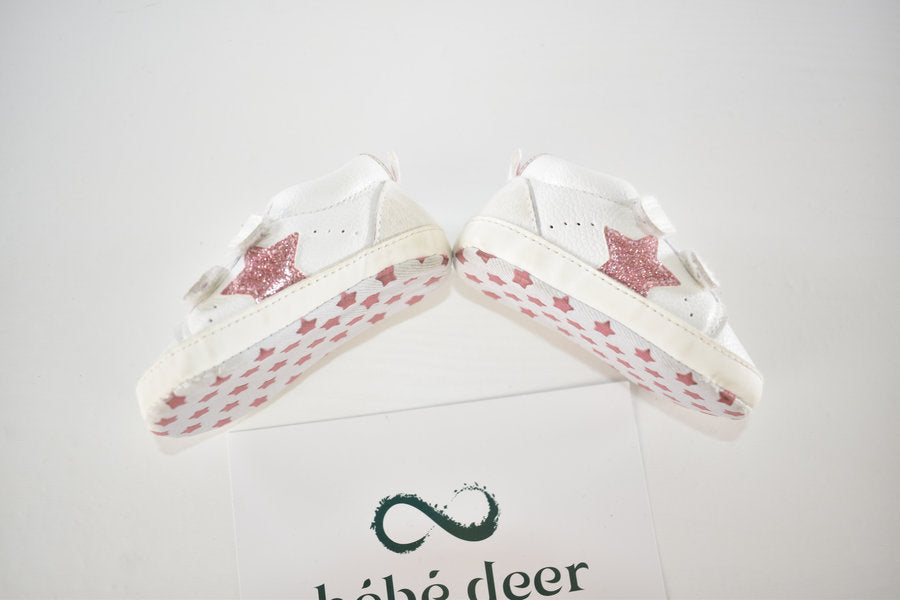 White prewalker shoes with pink star 6/9 months