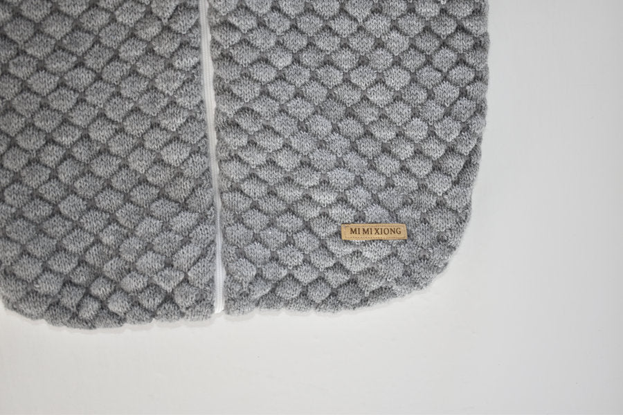 Mi Mi Xiong grey knitted footmuff / baby nest