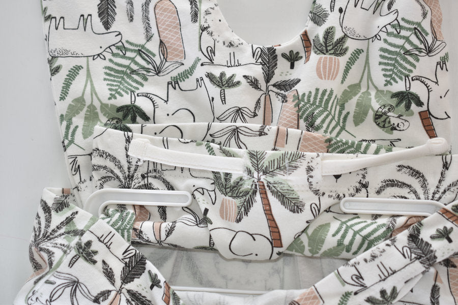 Jungle print outfit set - new with tags