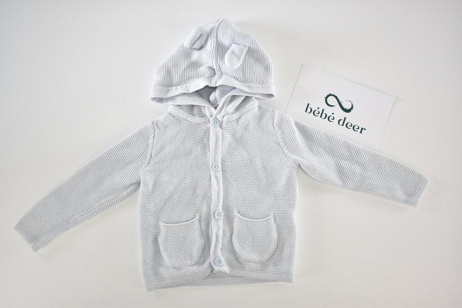 Knitted hooded cardigan with bear ears